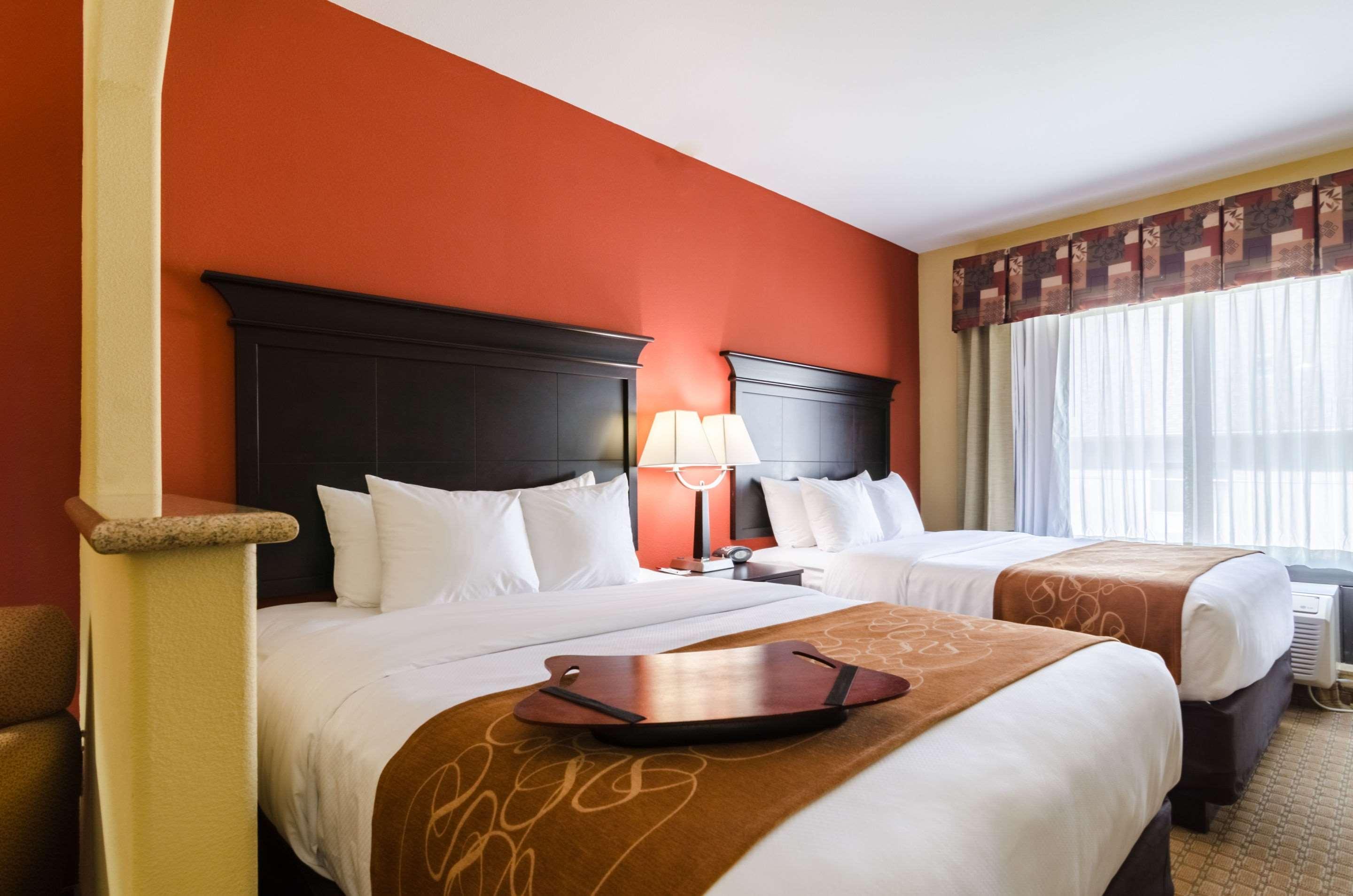 Comfort Suites Salina South Kültér fotó